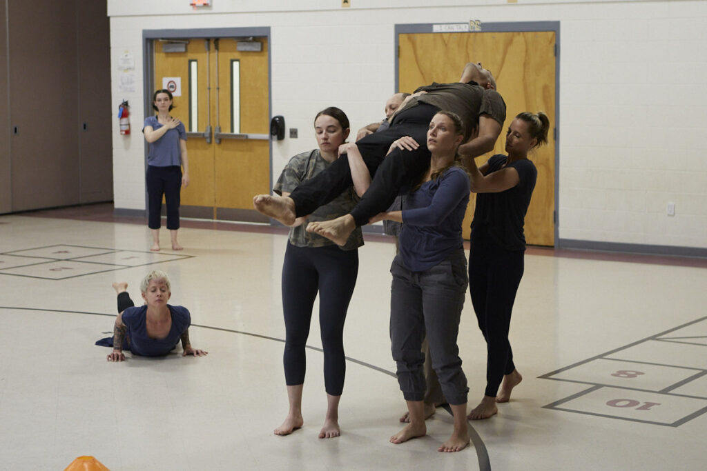 Photo of Black Box Dance Theatre performing for Perry Harrison Elementary